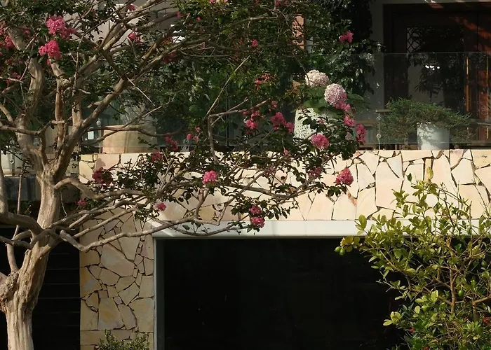 The Muse Villa-10mins Walk Villa Ha Long