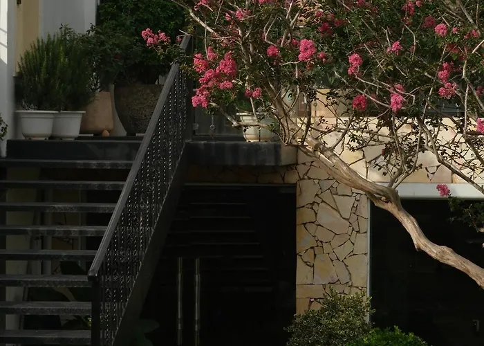 The Muse Villa-10mins Walk